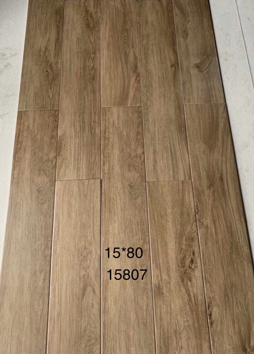 Gạch lát nền vân gỗ trung Quốc HN-15807 giá rẻ