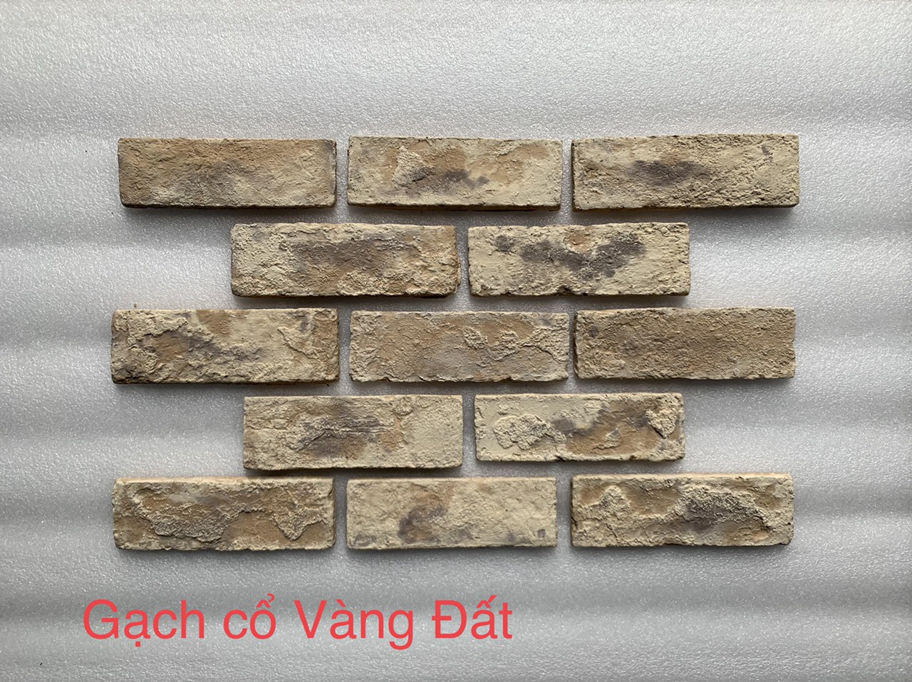 Gạch thẻ giả cổ màu vàng đất Vĩnh Cửu giá rẻ